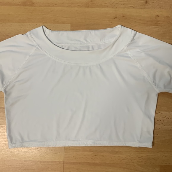 BloqUV Women's Crop Top Shirt/Midriff Top Medium in Black, Blue or White - Picture 12 of 14